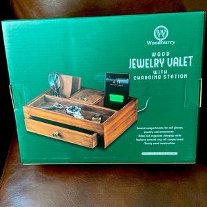 Wood jewelry valet with charging station